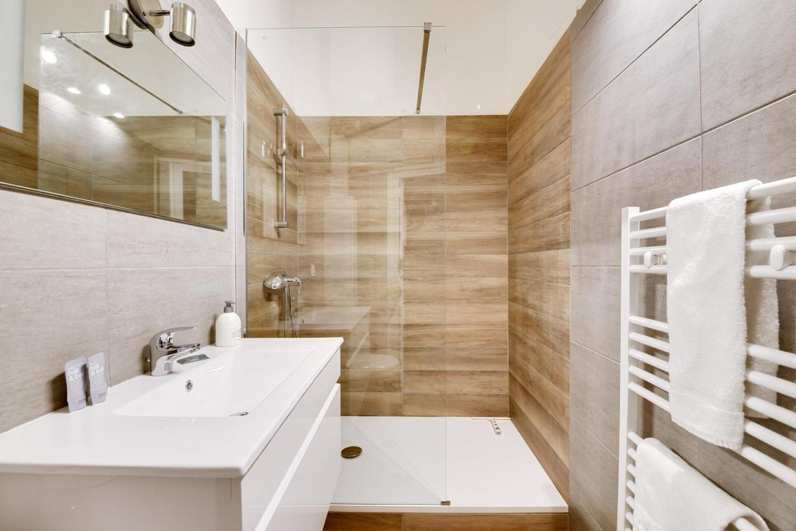 Guestready - Magnificent Duplex Canut Hypercentre 里昂 外观 照片